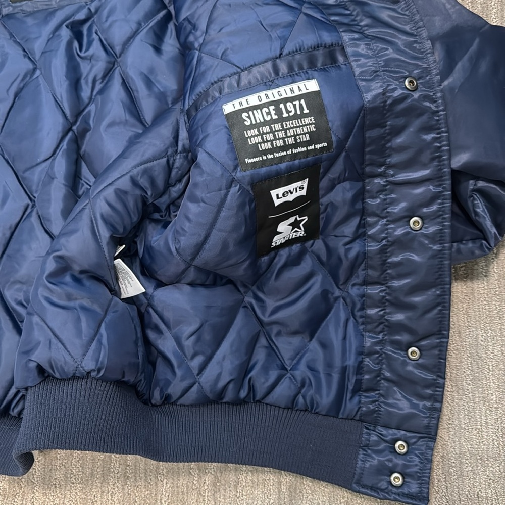 Levi’s x Starter NY Yankees Jacket NWT Size Large - Picture 15 of 16